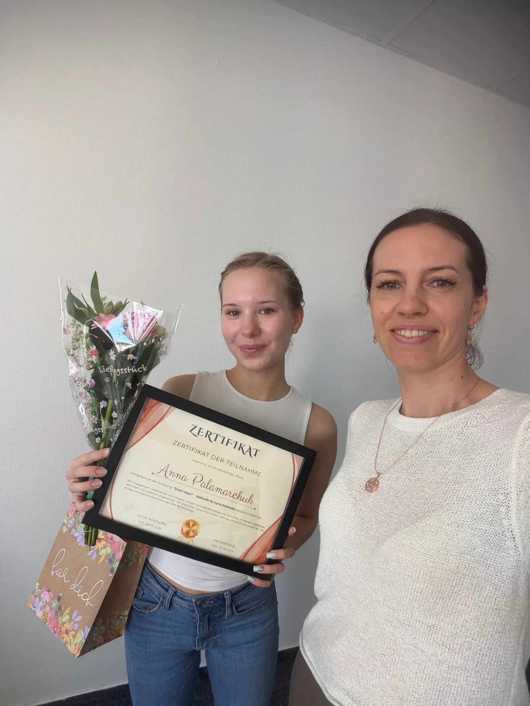 Praxis im Smart Start Maniküre Kurs
